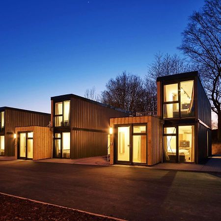 Modern Ausgebauter Ueberseecontainer Als Tiny House Wertheim Luaran gambar